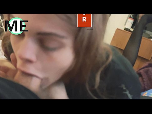 ❤️ Fasz a torkában, szakadt harisnyanadrág és szakadt magassarkú. ☑ Baszás at hu.hentaizm.ru ☑